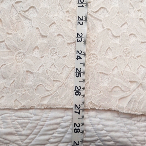 โข Patchington Lacy White Blouse Elegant Top, Size 3X, Like New - Picture 8 of 9